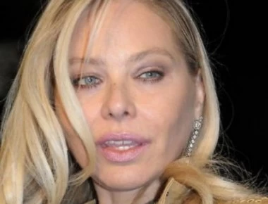 Το γεύμα με τον Β.Πούτιν «έκαψε» την Ορνέλα Μούτι - Γιατί κινδυνεύει να βρεθεί στη φυλακή